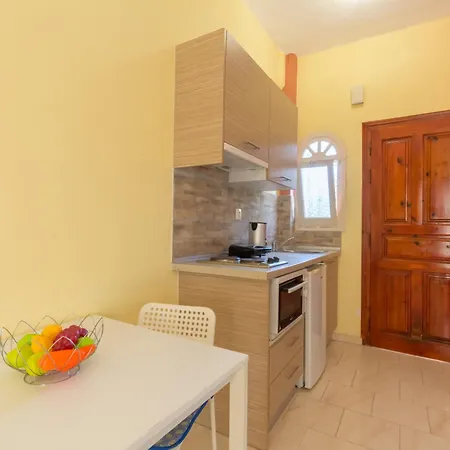 Apartamento Lucy's Garden